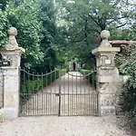 Bed & Breakfast Bastide Armande 3*